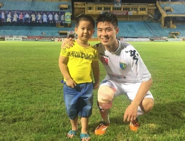 Hot boy bong da U23 Viet Nam anh 7