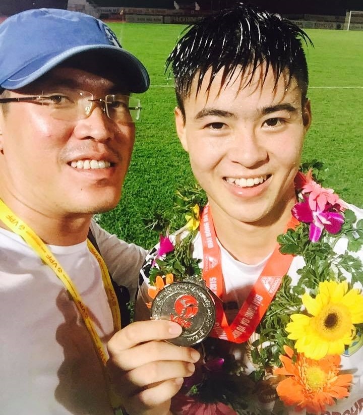 Hot boy bong da U23 Viet Nam anh 4