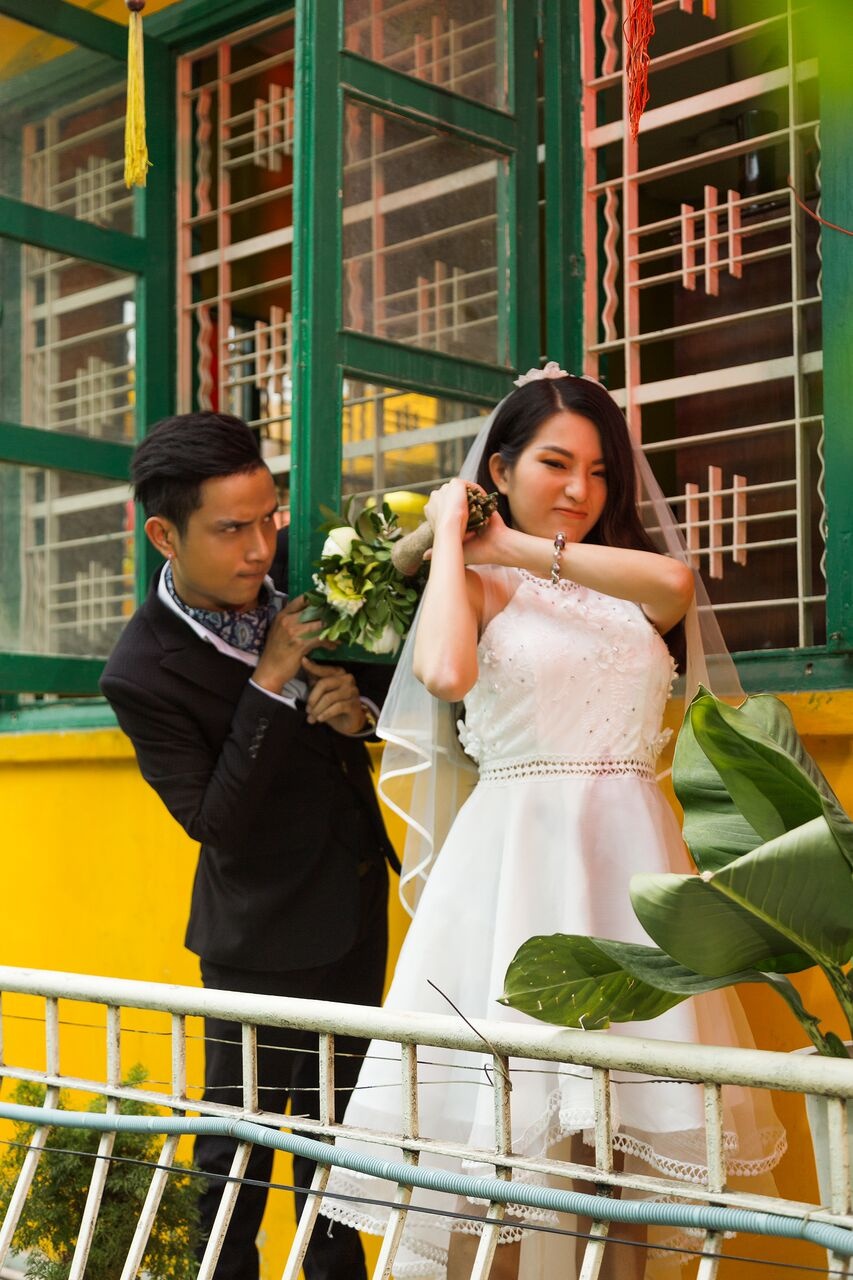 thiệp cưới giống vé xem phim của đạo diễn 9X ảnh 5 thiep cuoi giong ve xem phim cua dao dien 9X anh 5