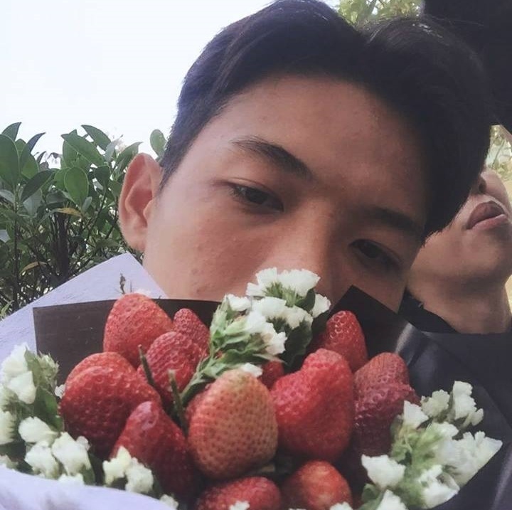 nam sinh Kiên Giang ngủ gật thần thái ảnh 2 nam sinh Kien Giang ngu gat than thai anh 2