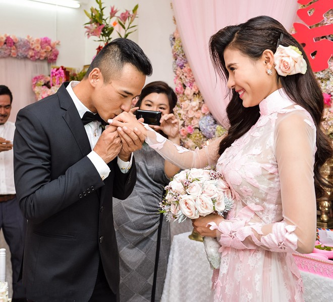 Nhung tin vui cua showbiz Viet trong thang 10 hinh anh