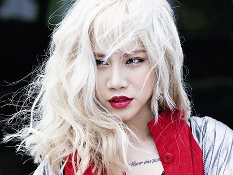 Yen Le: 'Tuan Hung van am tham giup do toi' hinh anh