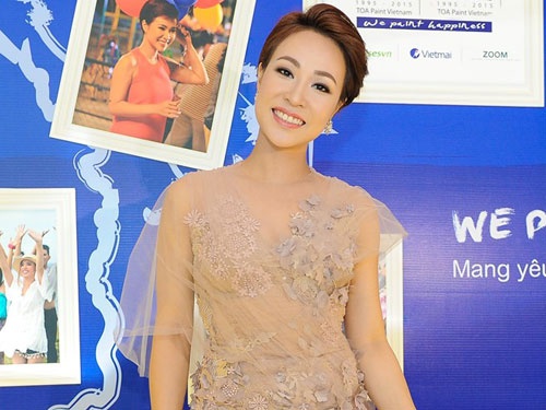 Uyen Linh: 'Du giau cung khong cho con thua huong dong nao' hinh anh