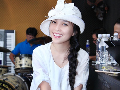 Hien Thuc khong con ban tam chuyen qua khu voi Tuan Thang hinh anh