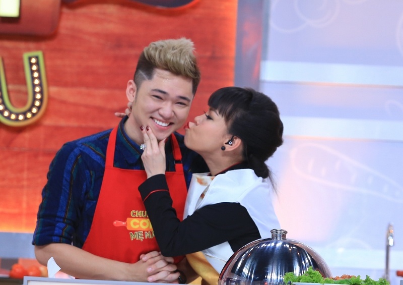 Viet Huong het loi khen ngoi hot boy Bao Kun hinh anh