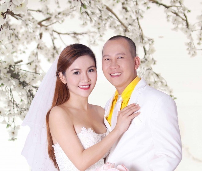 Anh Thuy sinh con trai dau long hinh anh