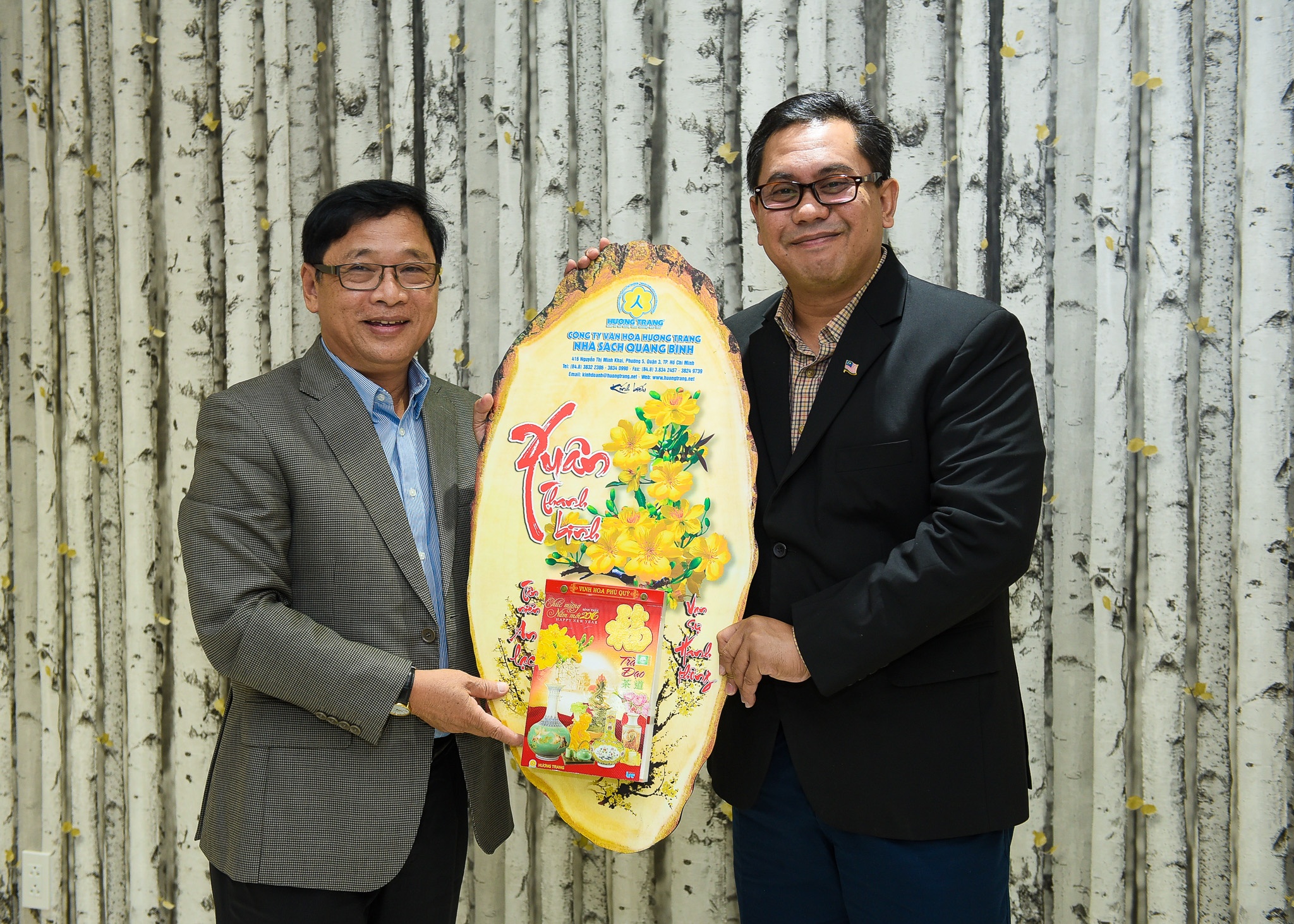 Hoi xuat ban Viet Nam va Malaysia day manh hop tac hinh anh