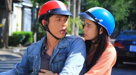 Hoa Hiep theo duoi Truong Quynh Anh trong phim moi hinh anh