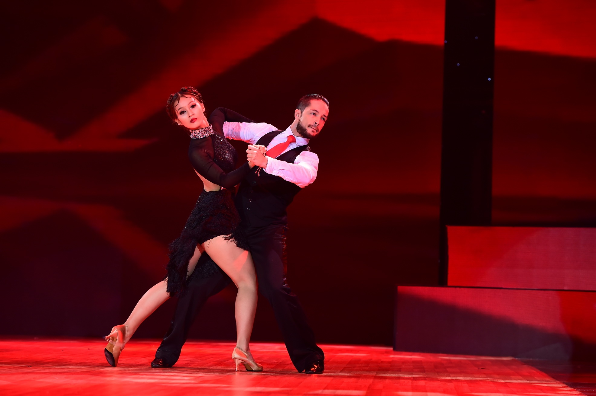 Khanh Thi khoc vi thi sinh duoc it binh chon anh 4