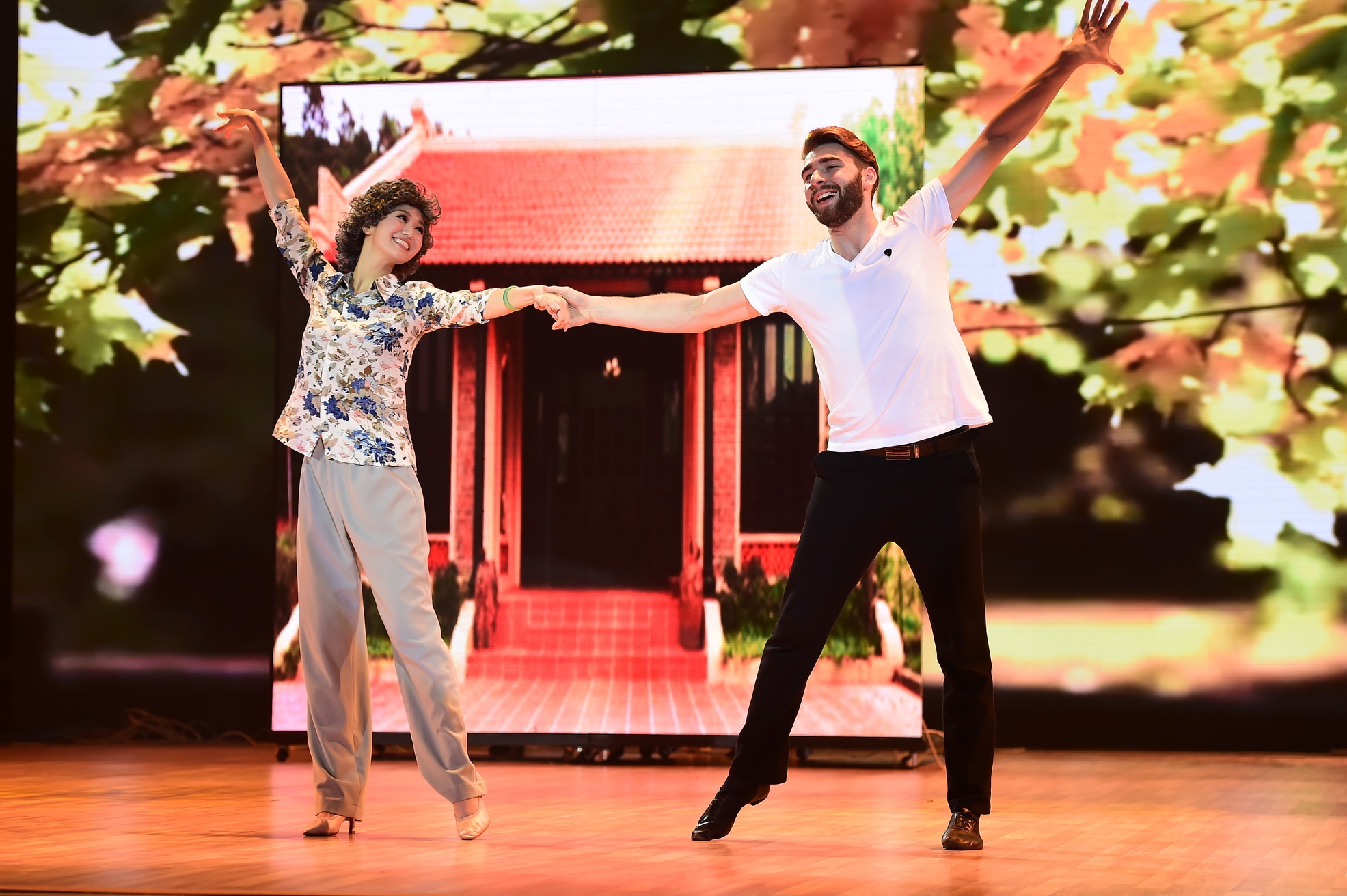 Khanh My ngat xiu sau dem thi Vip Dance anh 1