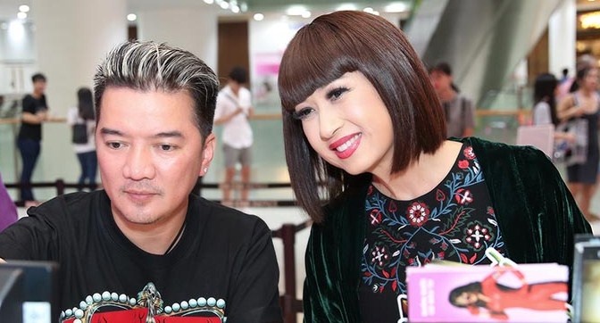 Dam Vinh Hung ru danh ca Y Lan di xem phim hinh anh