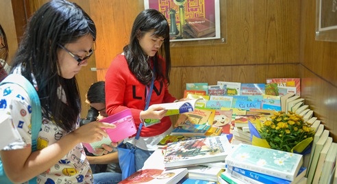 Hoat dong cua duong sach TP HCM tu 15 - 19/3 hinh anh