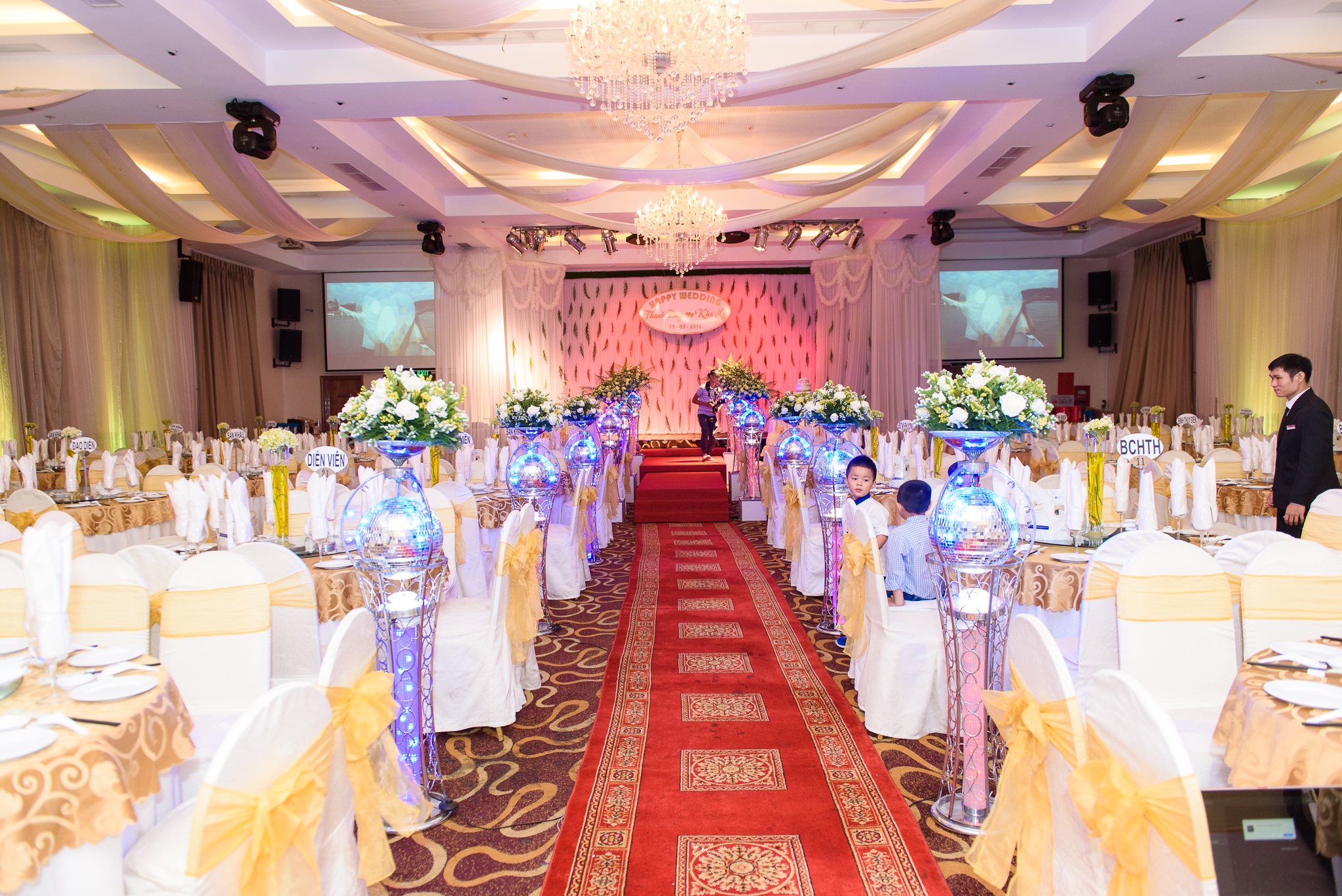 Dam cuoi Kha Ly va Thanh Duy anh 13