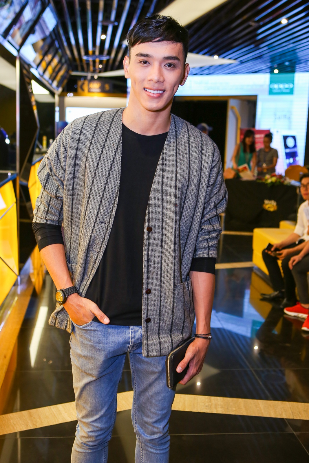 Trương Ngọc Ánh, Lan Phương đọ vẻ gợi cảm ảnh 8 Truong Ngoc Anh, Lan Phuong do ve goi cam anh 8