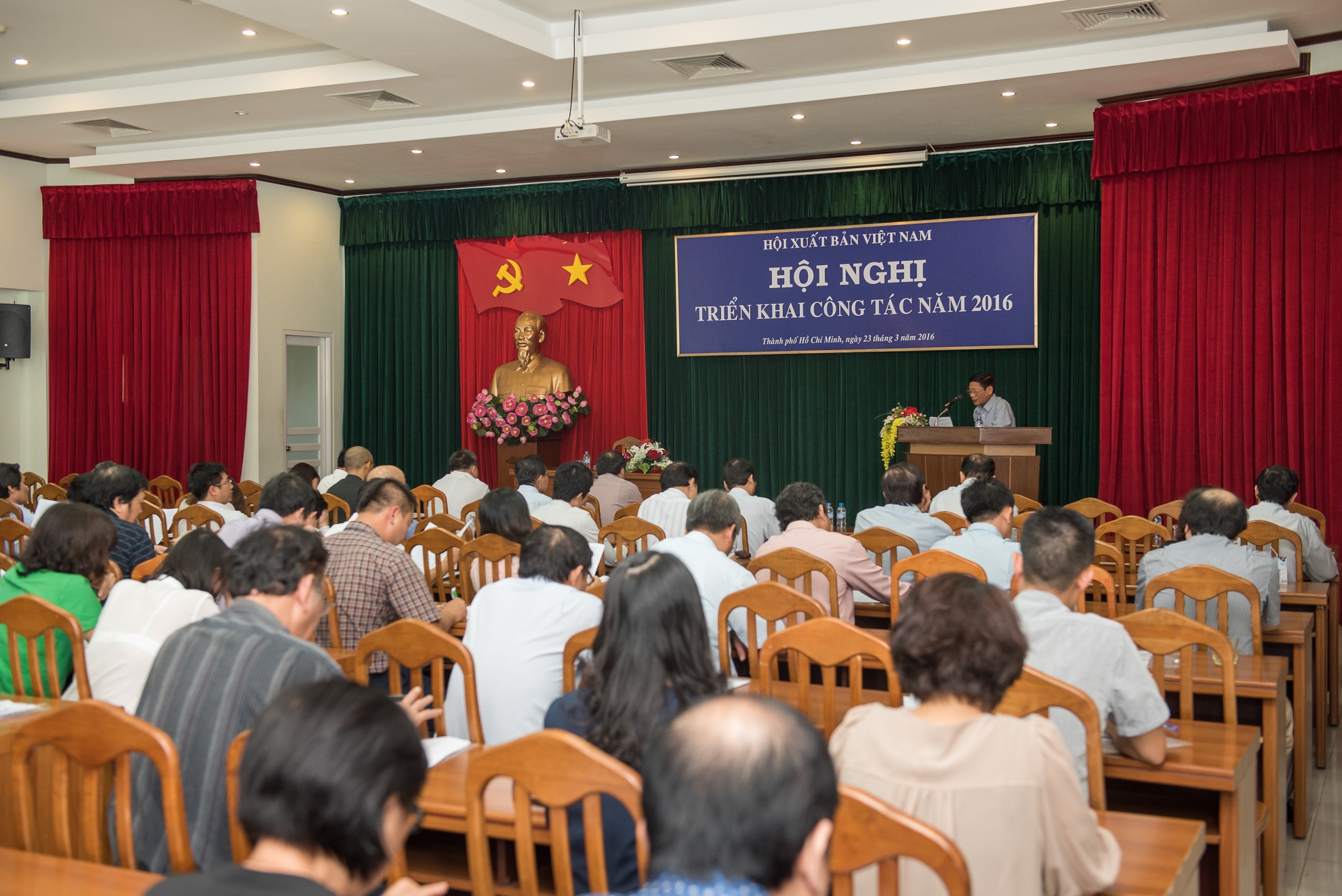 hoạt động Hội xuất bản Việt Nam 2016 ảnh 2 hoat dong Hoi xuat ban Viet Nam 2016 anh 2