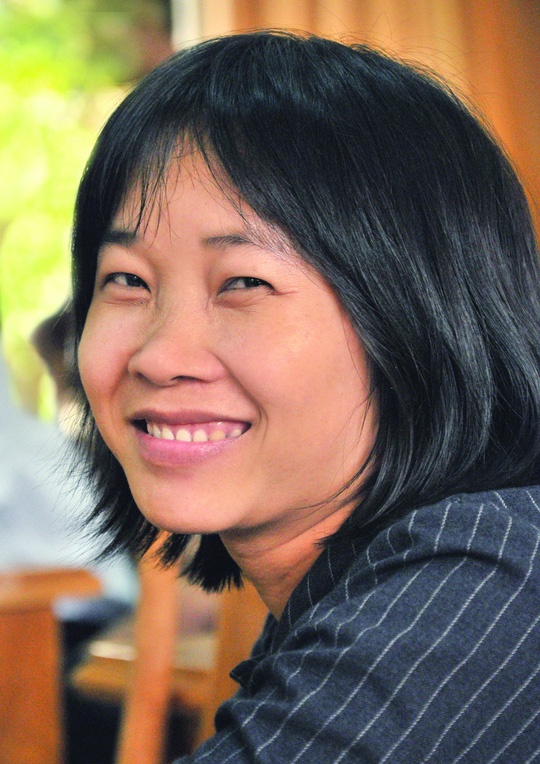 Nguyễn Ngọc Tư ra mắt sách Không ai qua sông ảnh 1 Nguyen Ngoc Tu ra mat sach Khong ai qua song anh 1