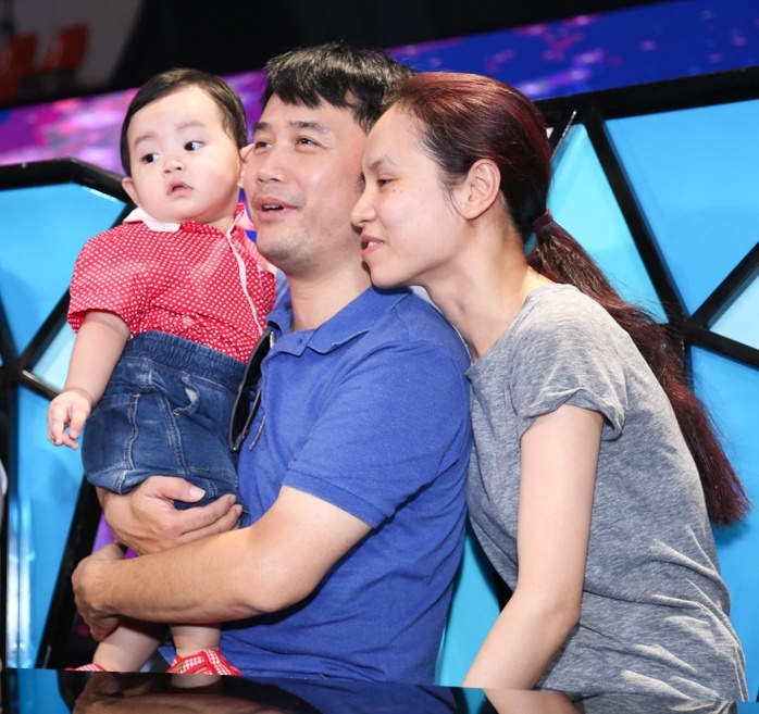 Khánh Thi đưa con trai đi tổng duyệt ảnh 5 Khanh Thi dua con trai di tong duyet anh 5