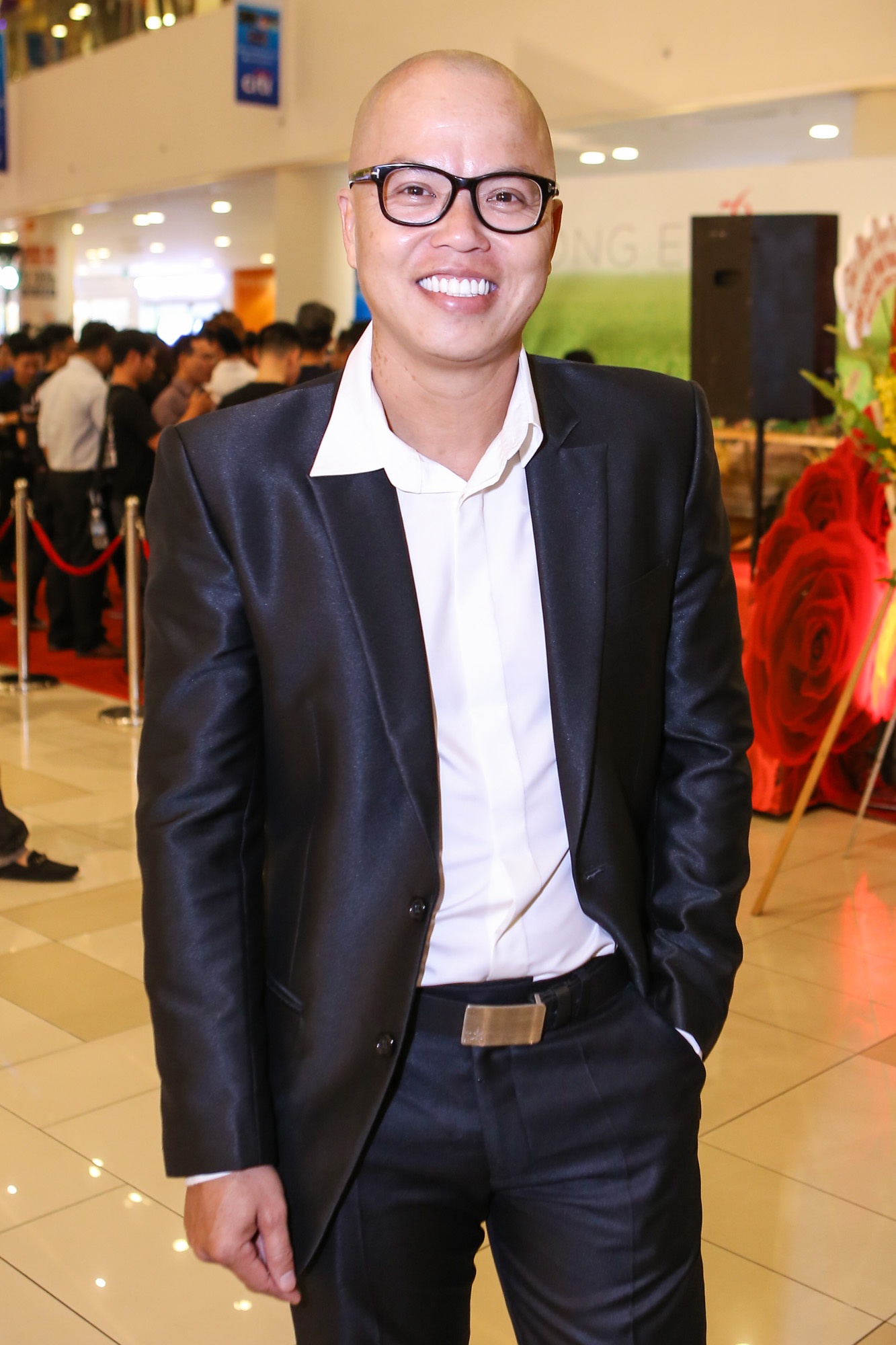 Ra mat phim Vong eo 56 anh 10