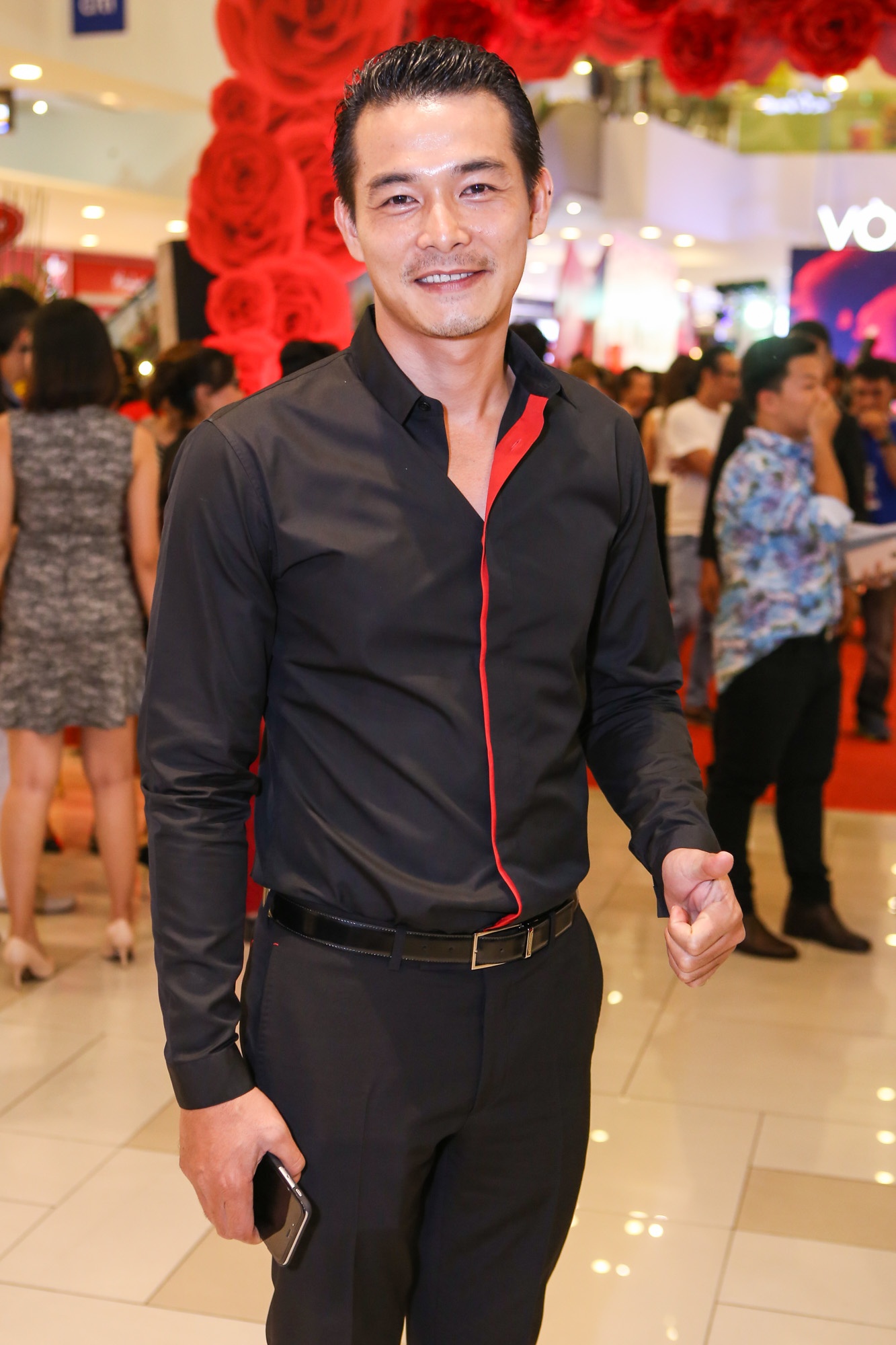 Ra mat phim Vong eo 56 anh 9