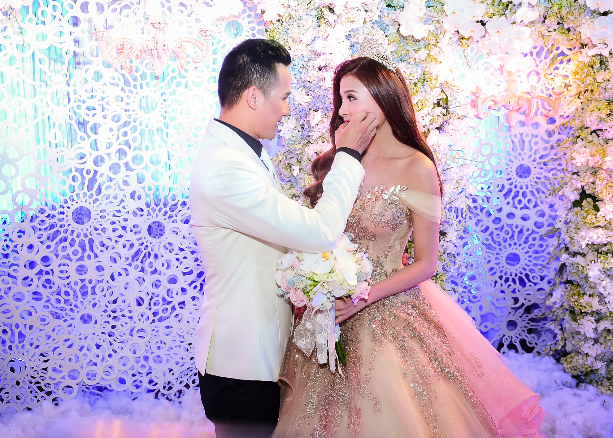 Dam cuoi Luong The Thanh o Sai Gon anh 4