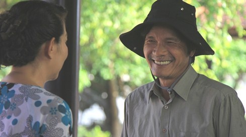 NSUT Cong Ninh lam nguoi cha cam chiu trong phim moi hinh anh