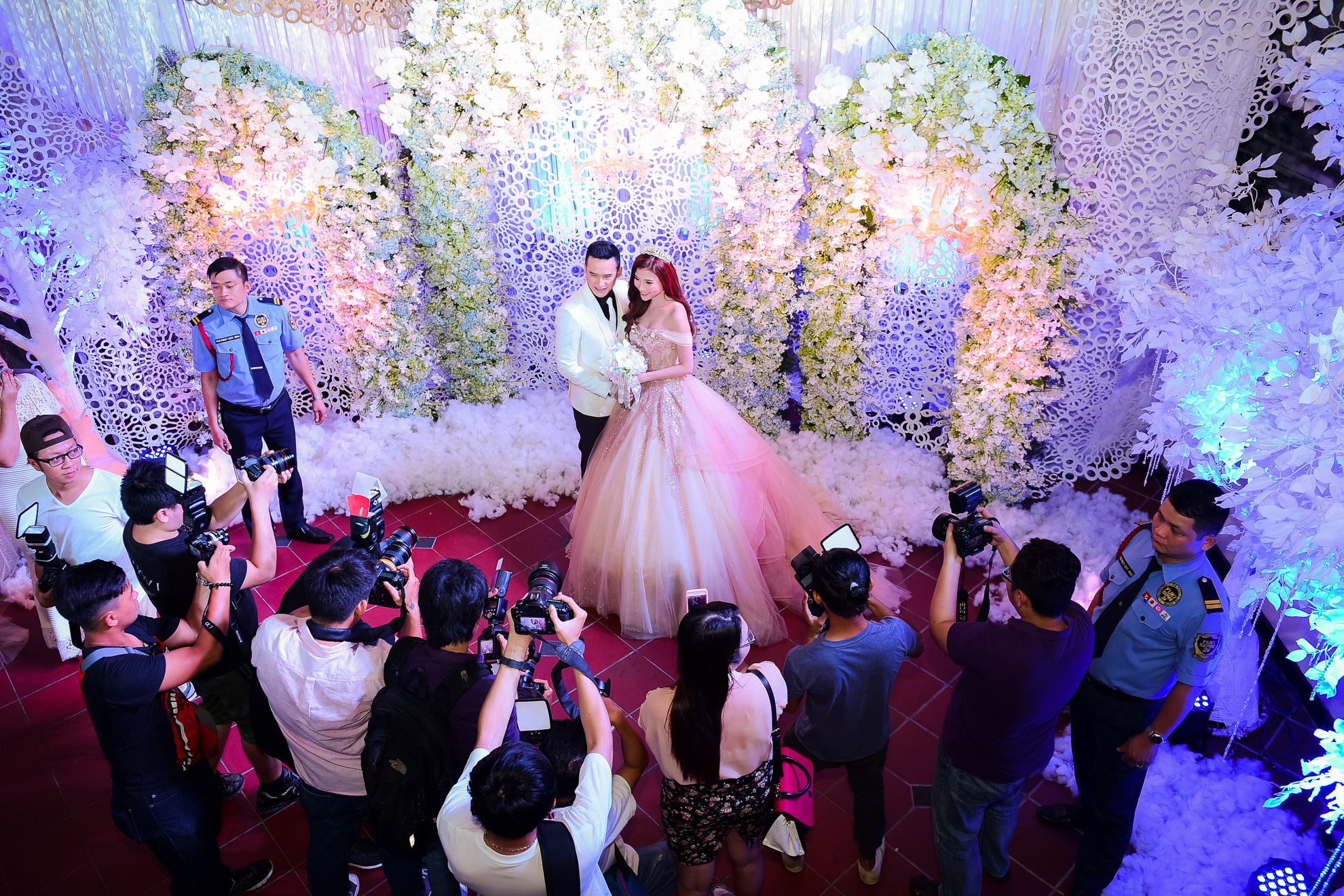 Dam cuoi Luong The Thanh o Sai Gon anh 8