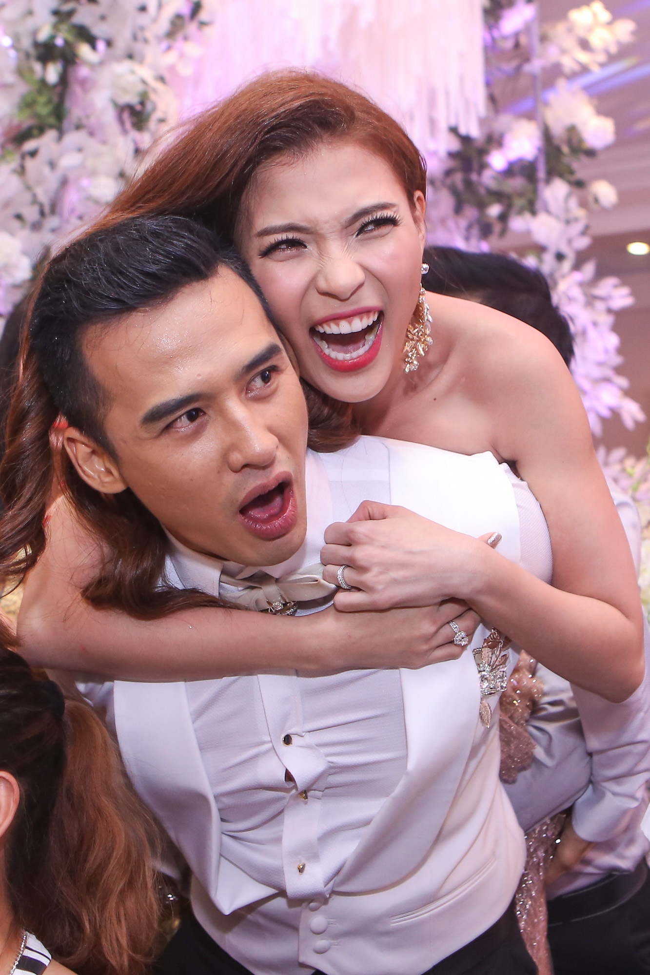 Dam cuoi Luong The Thanh tai TP HCM anh 6