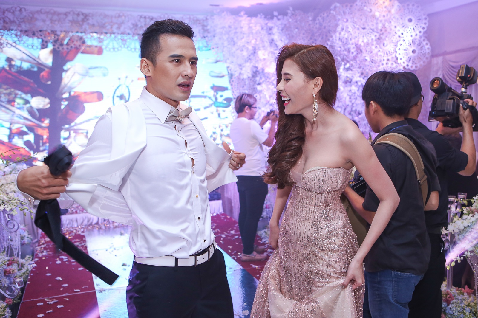 Dam cuoi Luong The Thanh tai TP HCM anh 7