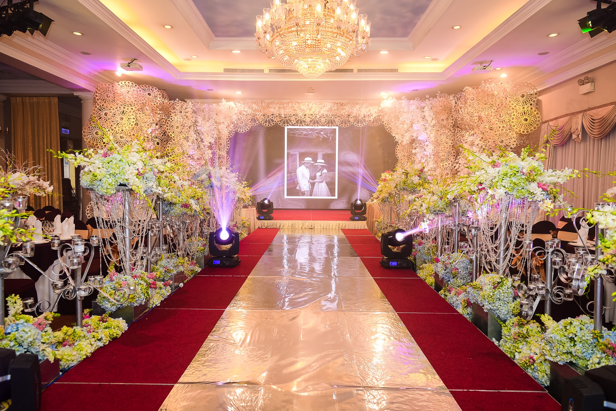 Dam cuoi Luong The Thanh o Sai Gon anh 1