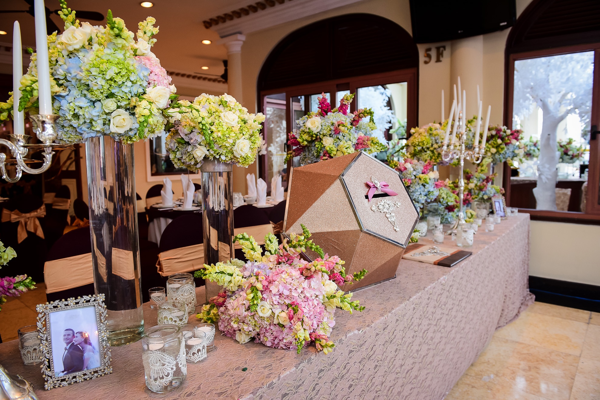 Dam cuoi Luong The Thanh o Sai Gon anh 3