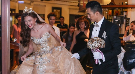 Co dau Thuy Diem suyt nga trong dam cuoi hinh anh