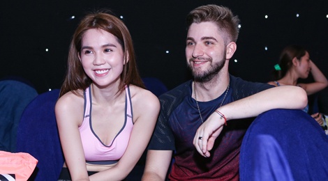Ngoc Trinh, Thuy Tien di tong duyet chung ket Vip Dance hinh anh