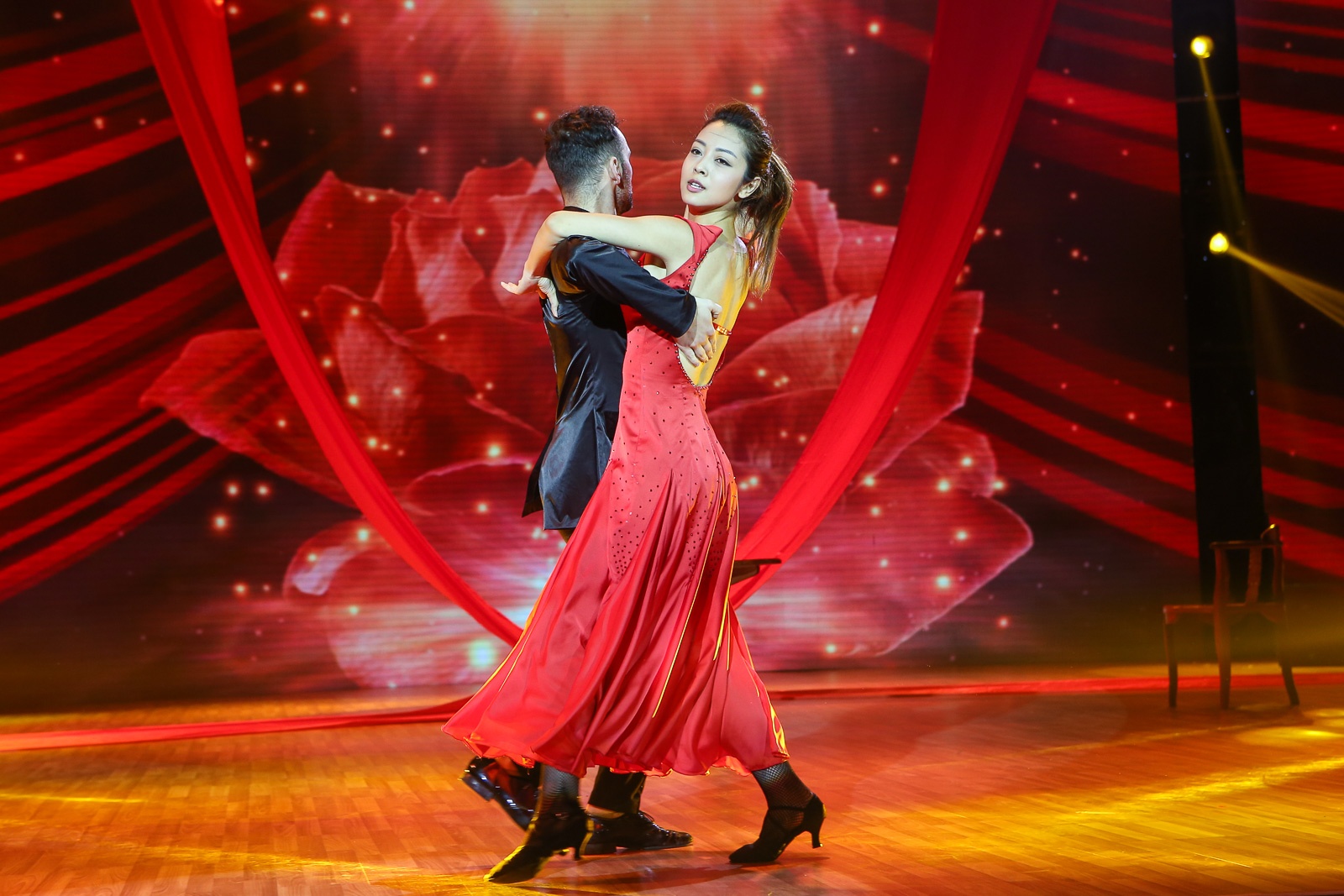 Ngoc Trinh di tong duyet Vip Dance anh 10