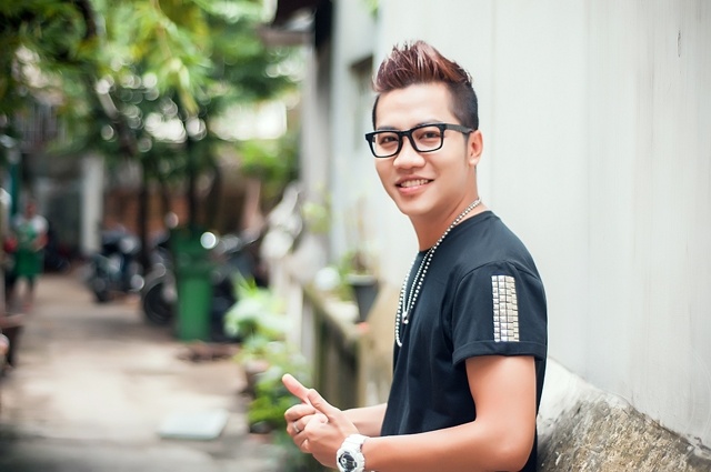 Hoang Rapper buon vi vo va me mau thuan anh 1