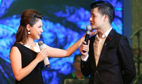 Thanh Thao - Quang Dung tinh tu tren san khau hinh anh