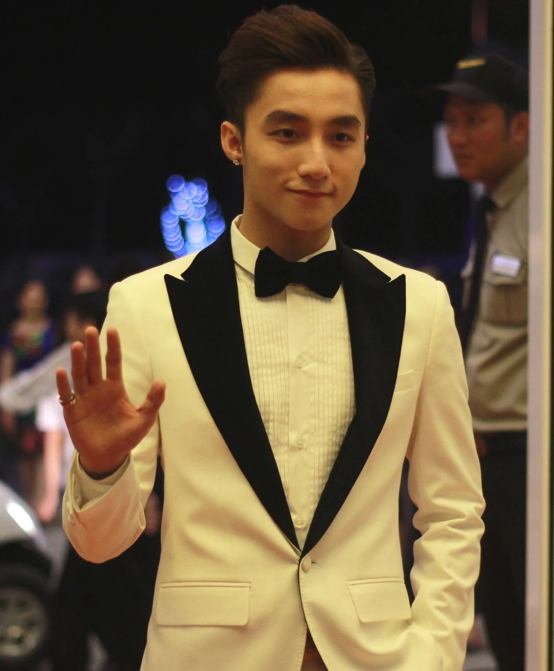 Sao Viet du trao giai Cong hien 2016 anh 1