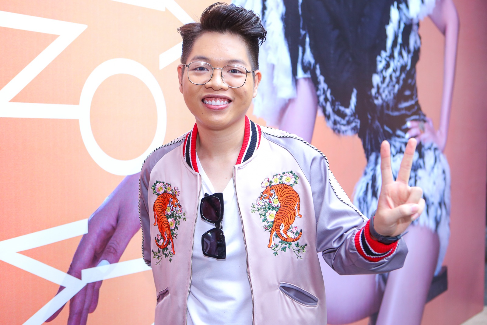 Ha Vi tang hoa Maya anh 10