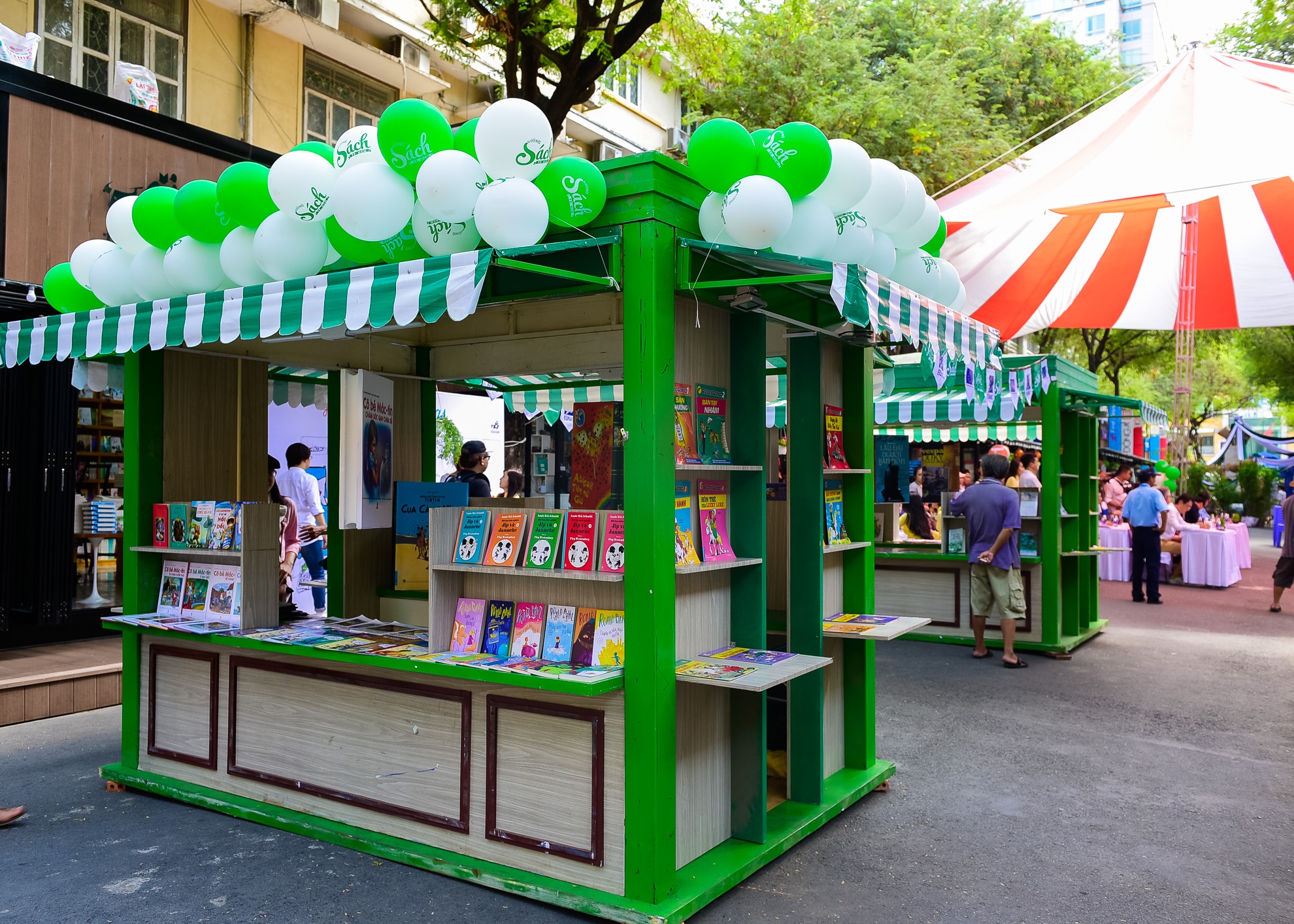 Khai mac nhung ngay van hoc chau Au anh 6