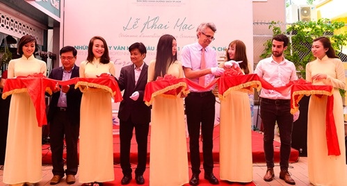 Giam 20% sach van hoc chau Au tai duong sach TP HCM hinh anh