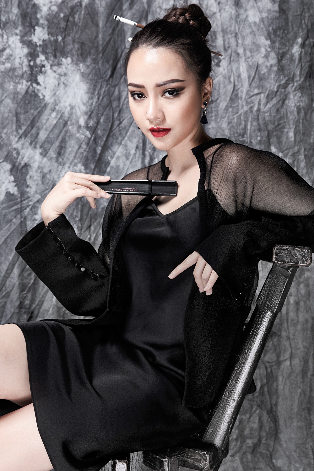 Bang Di cuon hut voi tong den anh 2