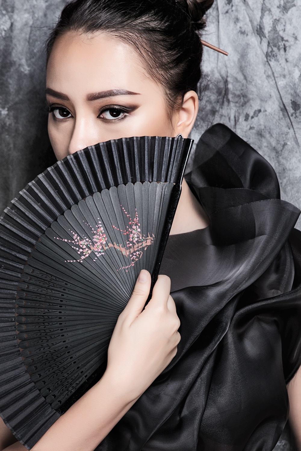 Bang Di cuon hut voi tong den anh 5