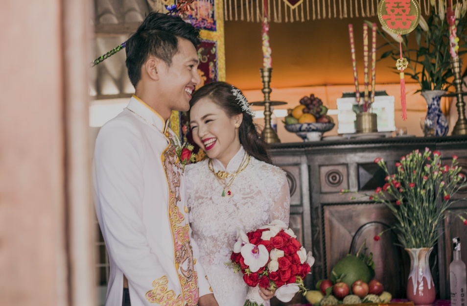 Dam cuoi Quang Tuan va Linh Phi anh 3