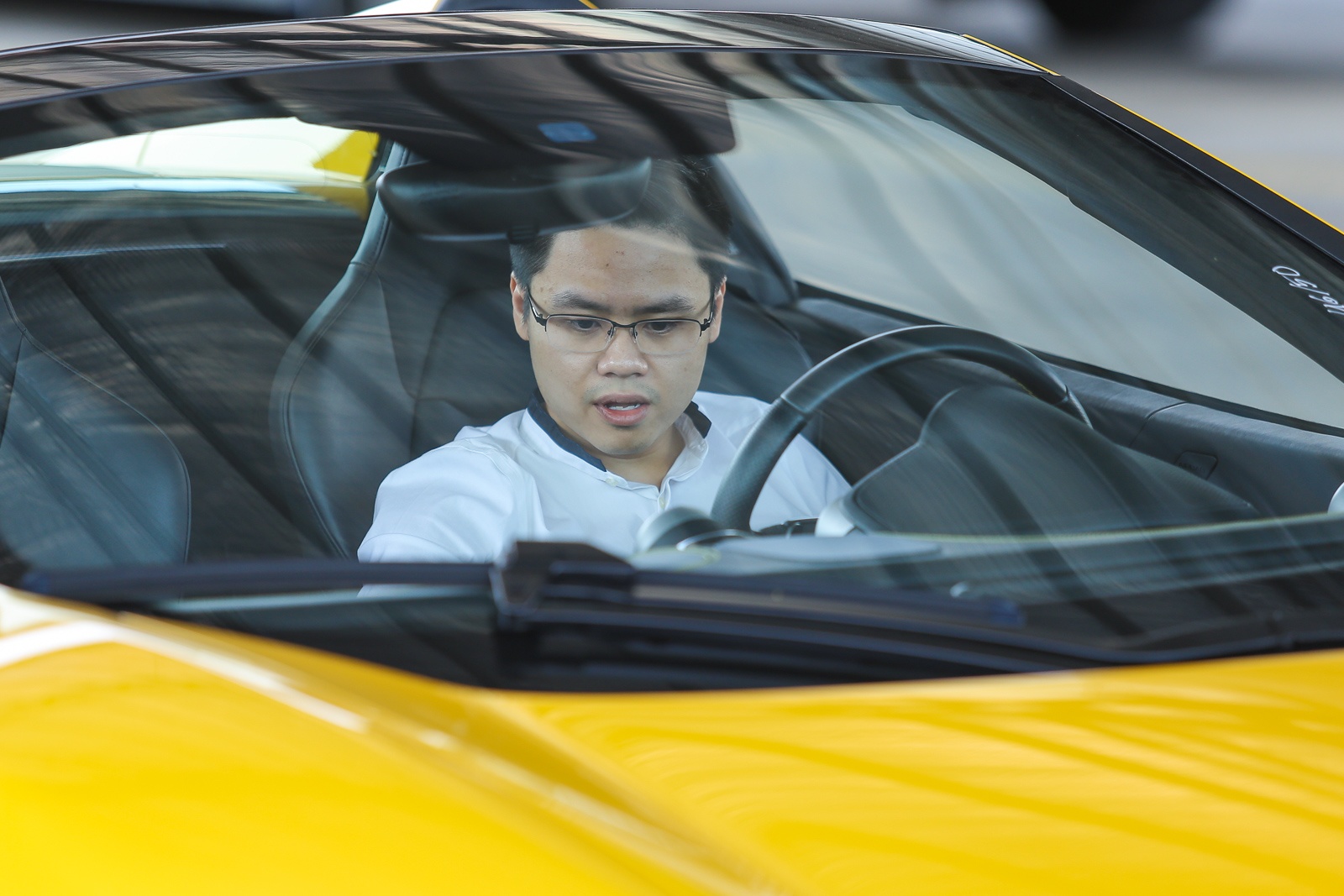 Phan Thanh tau xe trieu USD anh 6