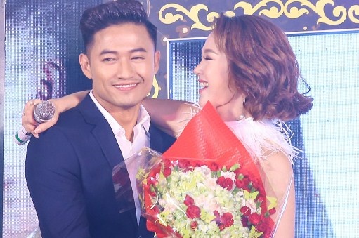 Quy Binh: 'Toi chia tay Le Phuong truoc khi gap Minh Hang' hinh anh