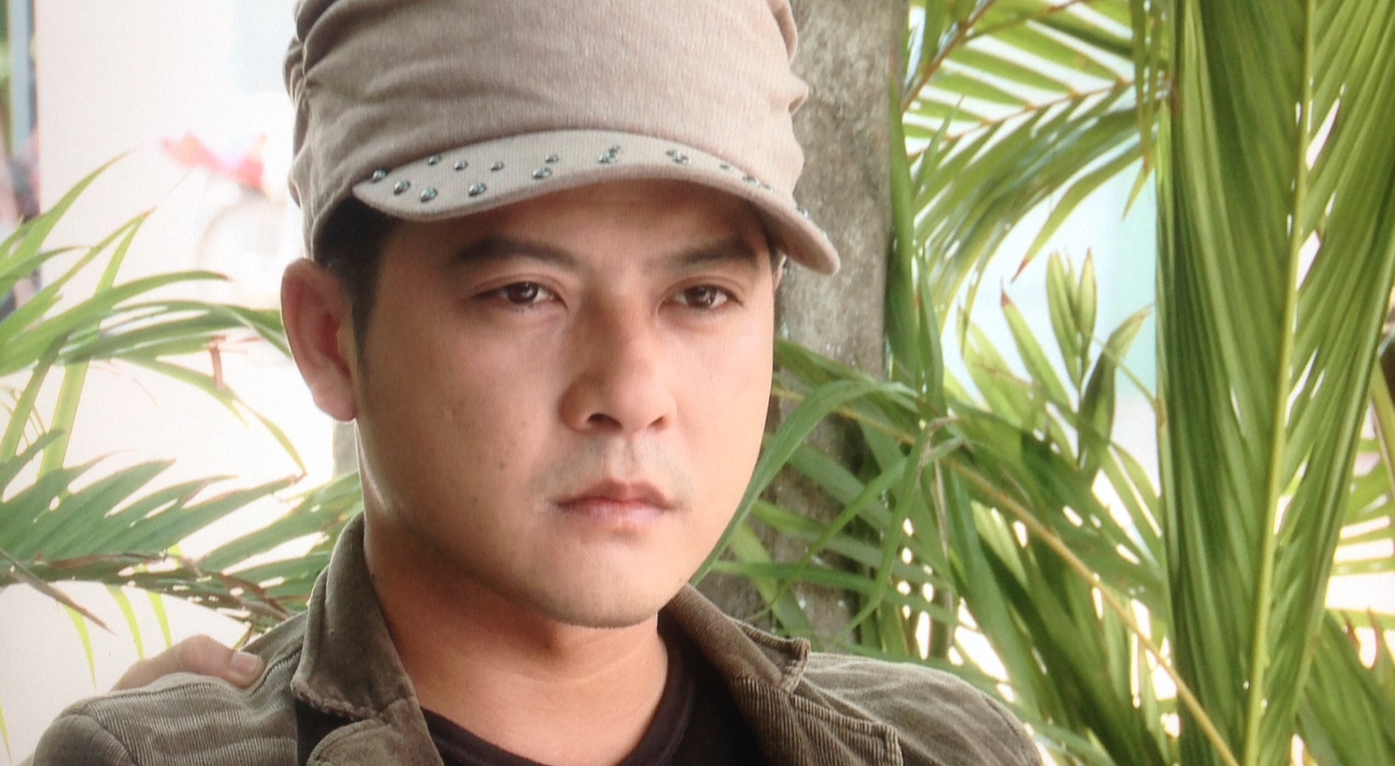 Dien vien Hoang Anh: Tu bao ve tro thanh dien vien hinh anh