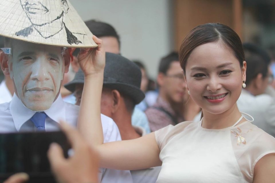 Lan Phuong tang non la cho tong thong Obama anh 5