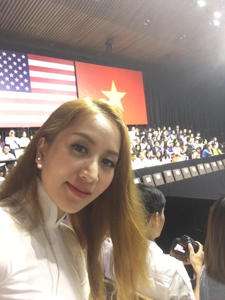 Tổng thống Obama gặp người trẻ Sài Gòn ảnh 2 Tong thong Obama gap nguoi tre Sai Gon anh 2