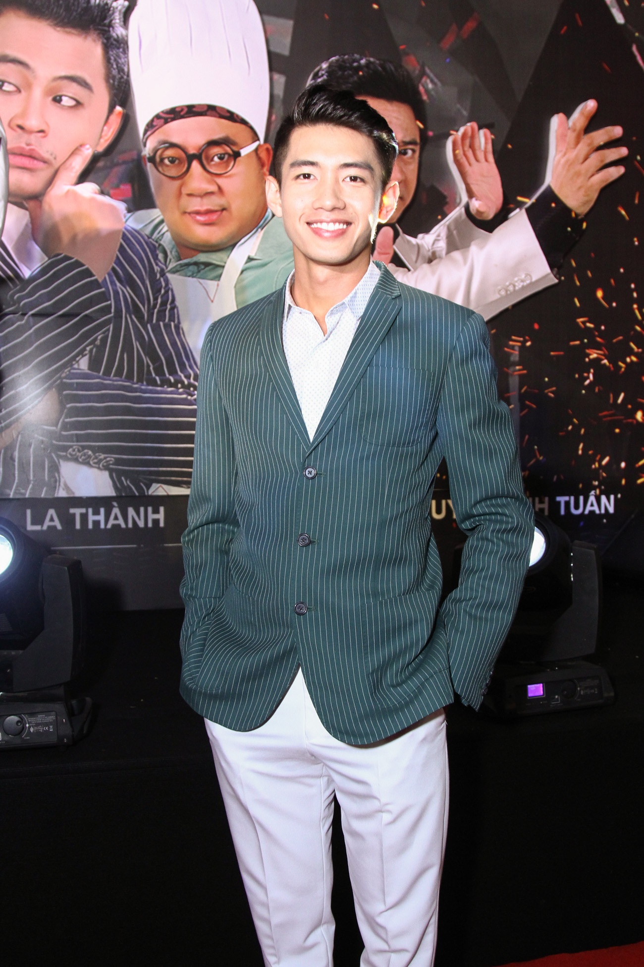 Quang Đăng bế bổng Khả Ngân ảnh 2 Quang Dang be bong Kha Ngan anh 2