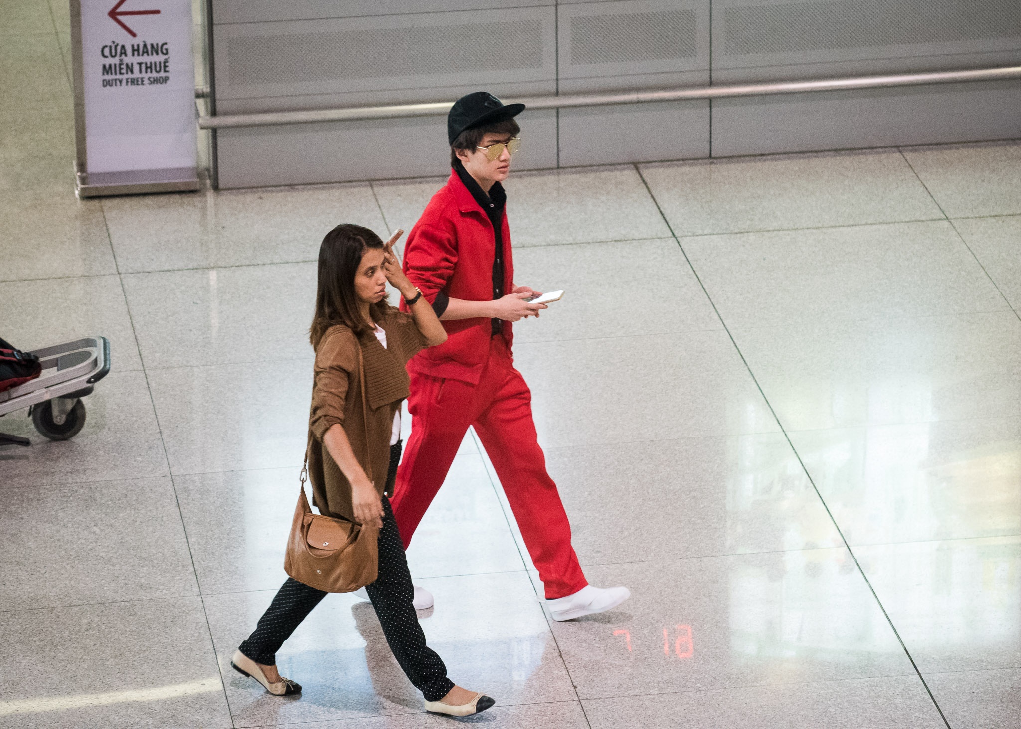 sao Tinh yeu khong co loi den Viet Nam anh 1