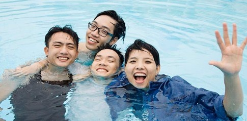 Vu Cat Tuong tu tin dien canh tinh tu duoi nuoc hinh anh